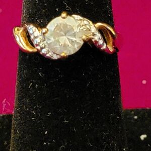 VTG EUC CZ Cocktail Ring 7